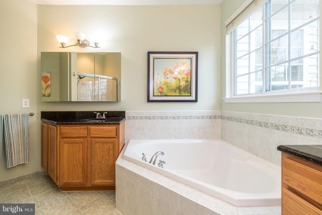 931 NATHANIEL TRL, Warwick, PA 18974