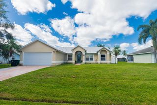 526 SW Dairy Road, Port St Lucie, FL 34953