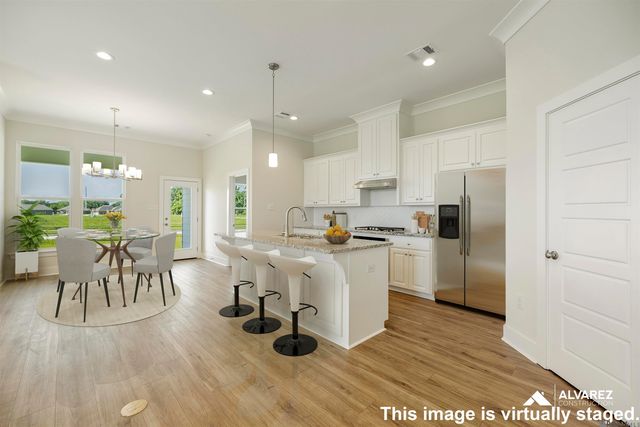 1536 Frankel Ave, Zachary, LA 70791