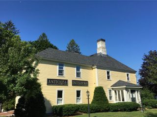 156 Portsmouth Ave # 156A-B, Stratham, NH 03885