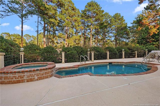 190 National Drive, Pinehurst, NC 28374