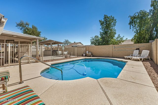 1505 W CHEYENNE Drive, Chandler, AZ 85224