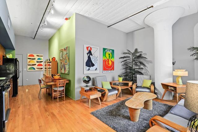 420 S San Pedro 529, Los Angeles, CA 90013