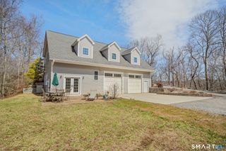 5 Rosewood Lane, Essex, CT 06442