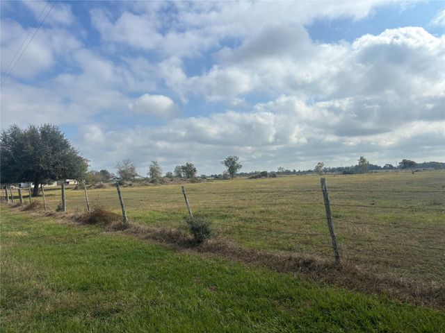 17507 Brumbelow Road, Needville, TX 77461