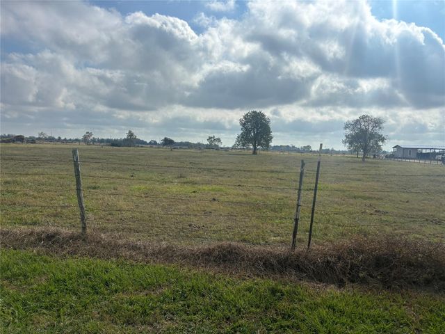 17507 Brumbelow Road, Needville, TX 77461