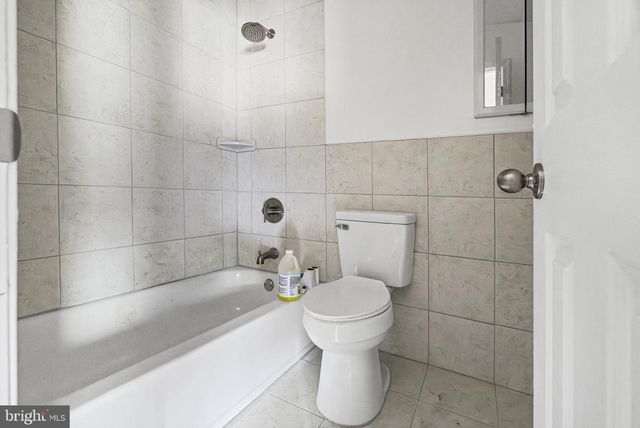 806 CLOVIS AVE, Capitol Heights, MD 20743