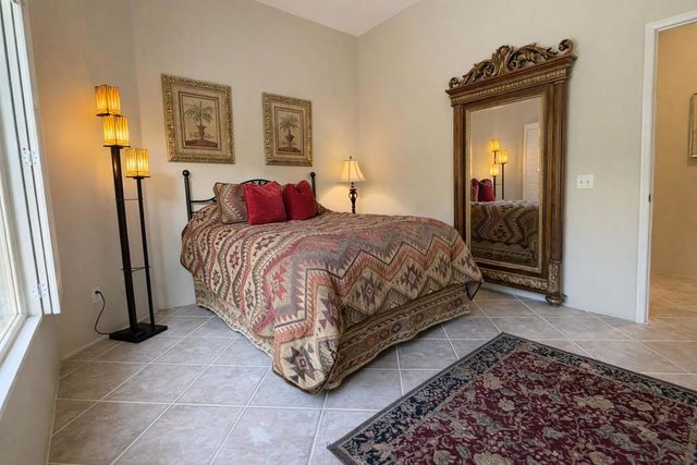 83 Kavenish Drive, Rancho Mirage, CA 92270