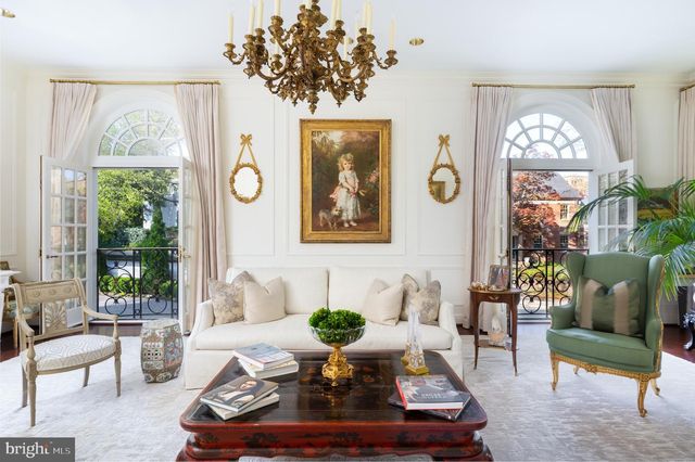 2838 MCGILL TER NW, Washington, DC 20008