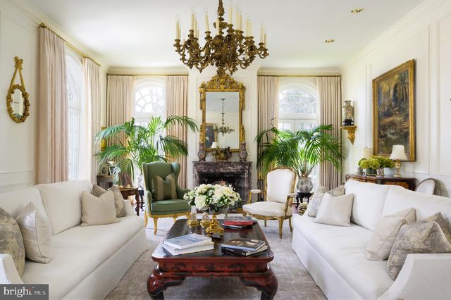 2838 MCGILL TER NW, Washington, DC 20008