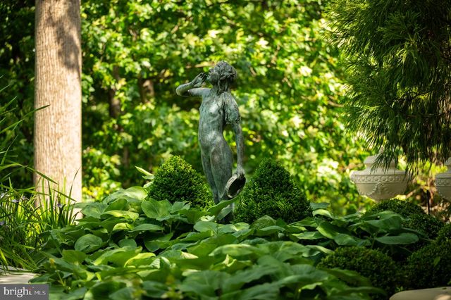 2838 MCGILL TER NW, Washington, DC 20008