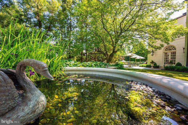 2838 MCGILL TER NW, Washington, DC 20008