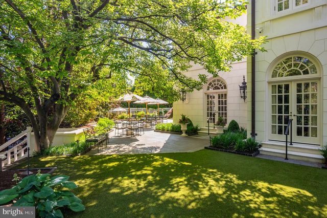 2838 MCGILL TER NW, Washington, DC 20008