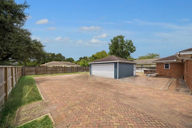 207 Eldridge Road, Sugar Land, TX 77478