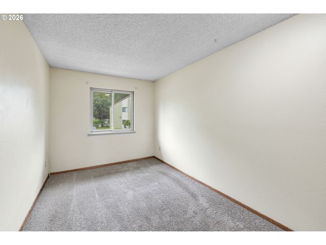 3353 Ne 162ND Ave, Portland, OR 97230