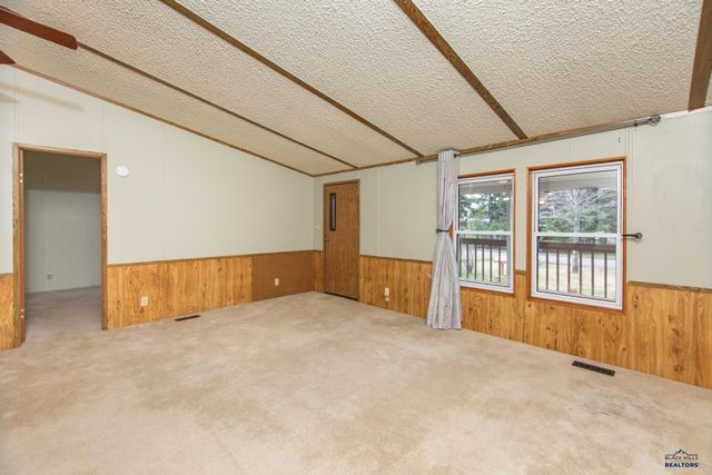 4904 GLEN, Rapid City, SD 57703