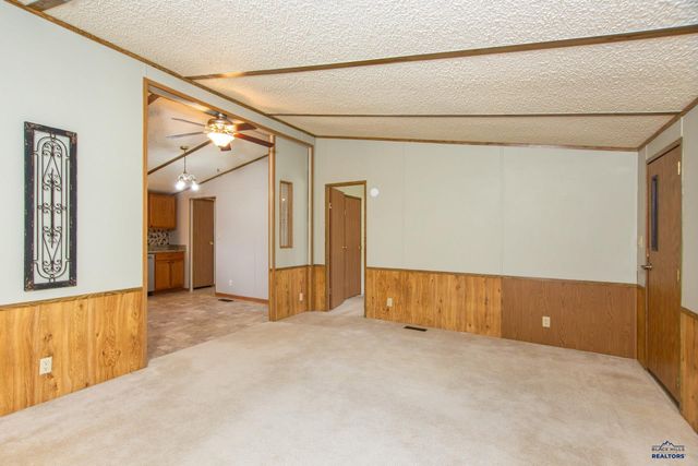 4904 GLEN, Rapid City, SD 57703