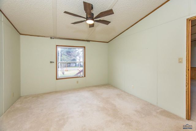 4904 GLEN, Rapid City, SD 57703