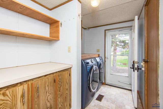 4904 GLEN, Rapid City, SD 57703