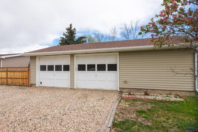 4904 GLEN, Rapid City, SD 57703