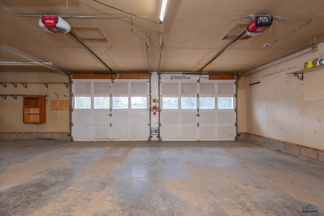 4904 GLEN, Rapid City, SD 57703