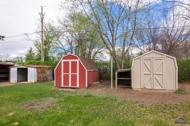 4904 GLEN, Rapid City, SD 57703