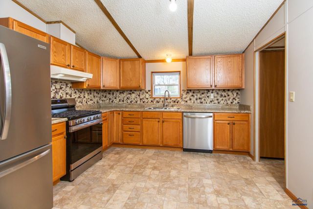 4904 GLEN, Rapid City, SD 57703