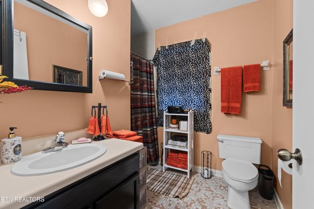 1235 Ski Mountain Rd 602, Gatlinburg, TN 37738