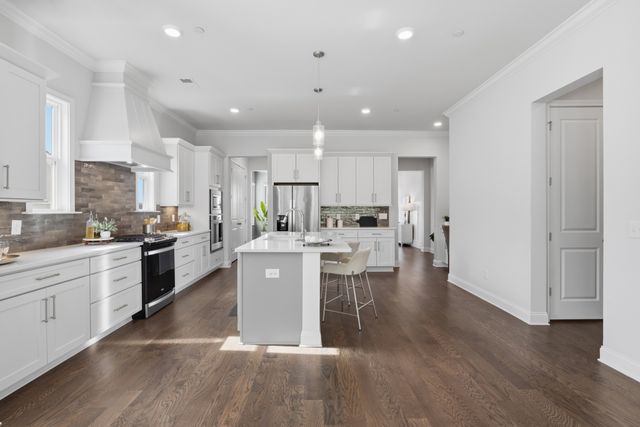 628 Dunmeyer Ct, Nolensville, TN 37135