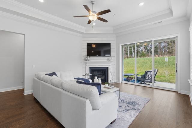 628 Dunmeyer Ct, Nolensville, TN 37135