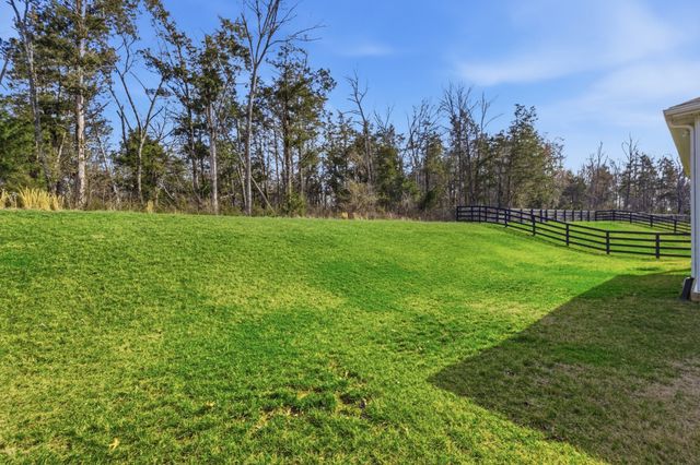 628 Dunmeyer Ct, Nolensville, TN 37135