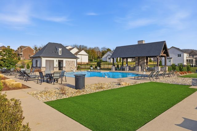 628 Dunmeyer Ct, Nolensville, TN 37135