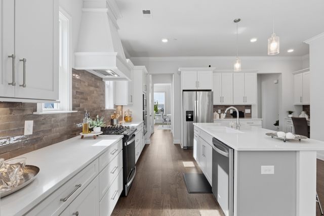 628 Dunmeyer Ct, Nolensville, TN 37135