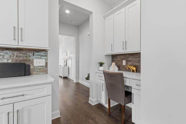 628 Dunmeyer Ct, Nolensville, TN 37135