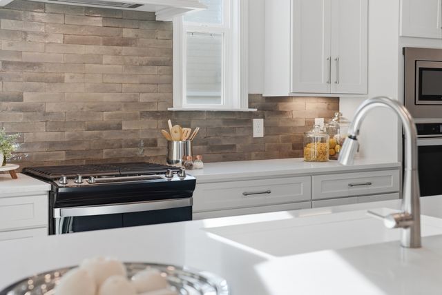 628 Dunmeyer Ct, Nolensville, TN 37135