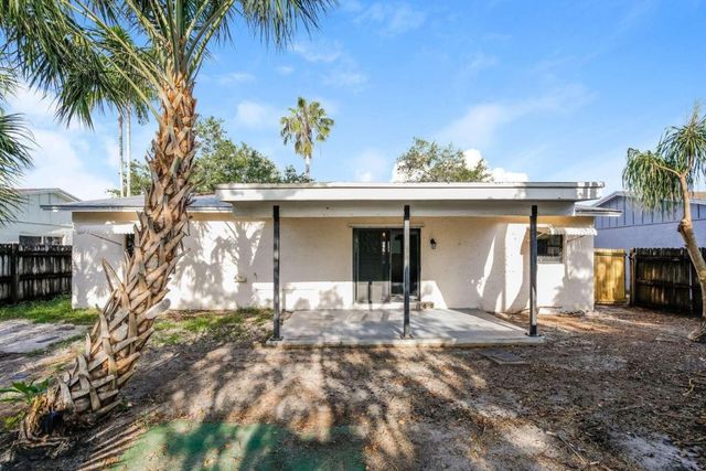 310 SW 76th Terrace, North Lauderdale, FL 33068