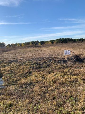 682 Rd 5914-03, Cleveland, TX 77327