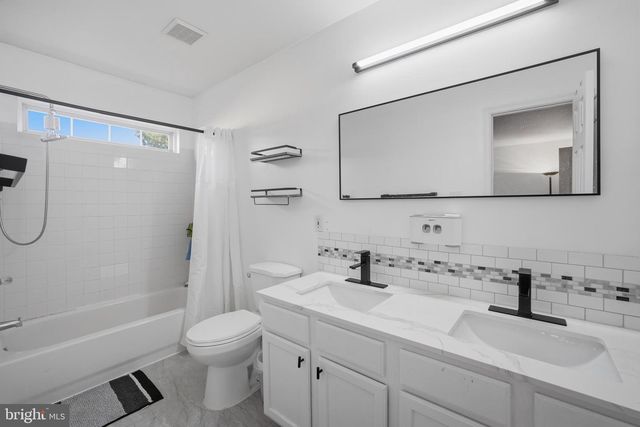 837 VANDERBILT TER SE, Leesburg, VA 20175