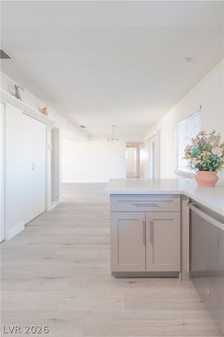801 Sanford Court, Las Vegas, NV 89107