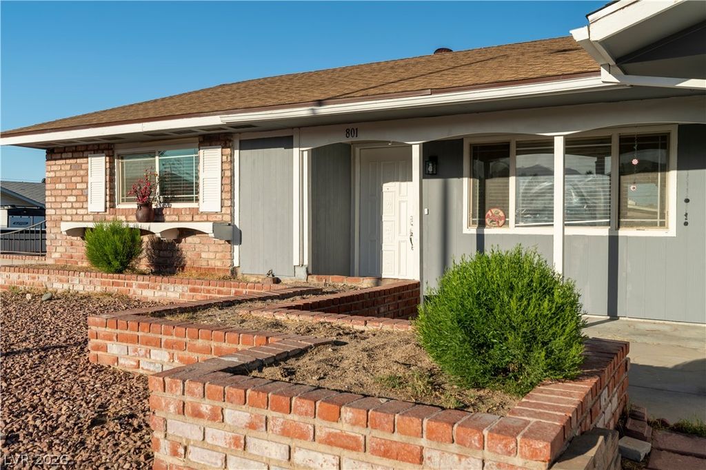 801 Sanford Court, Las Vegas, NV 89107 — photo 2