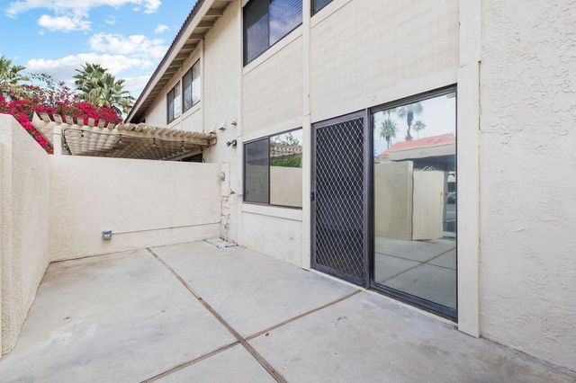 6117 Arroyo Road 4, Palm Springs, CA 92264