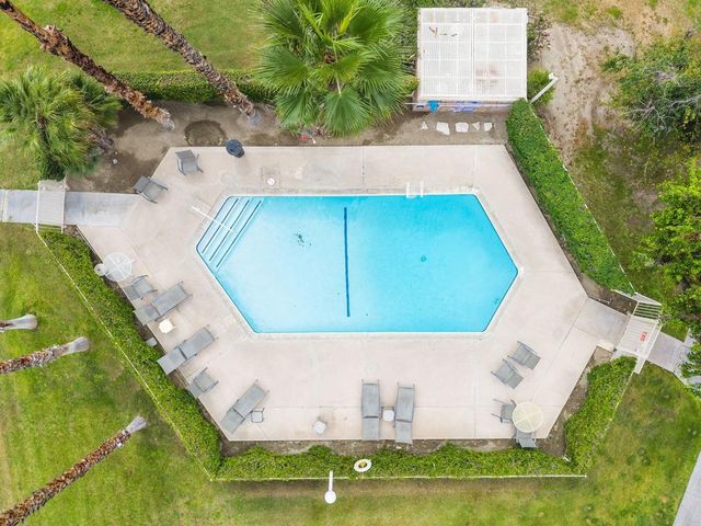 6117 Arroyo Road 4, Palm Springs, CA 92264