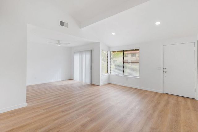 6117 Arroyo Road 4, Palm Springs, CA 92264