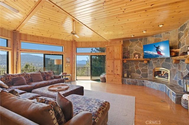 43686 Colusa Drive, Big Bear Lake, CA 92315