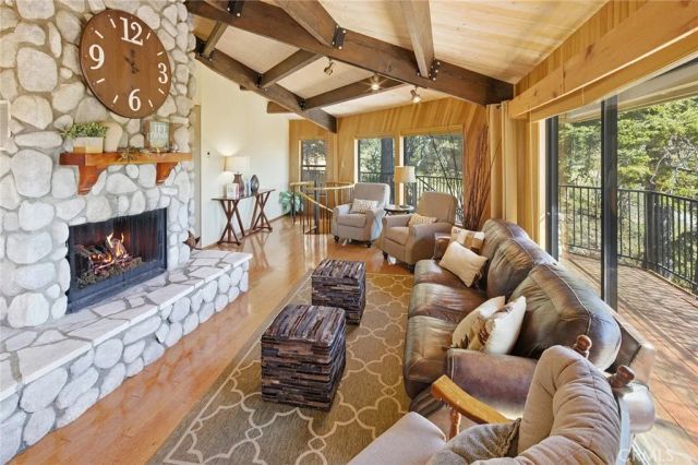 43686 Colusa Drive, Big Bear Lake, CA 92315