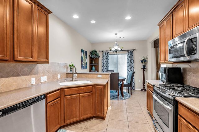13600 Breton Ridge Street 24F, Houston, TX 77070