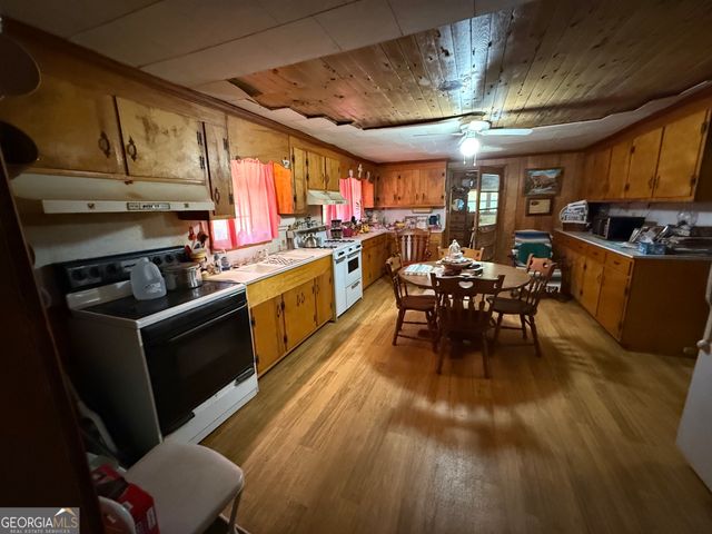 6099 Indian Trail, Thomaston, GA 30286