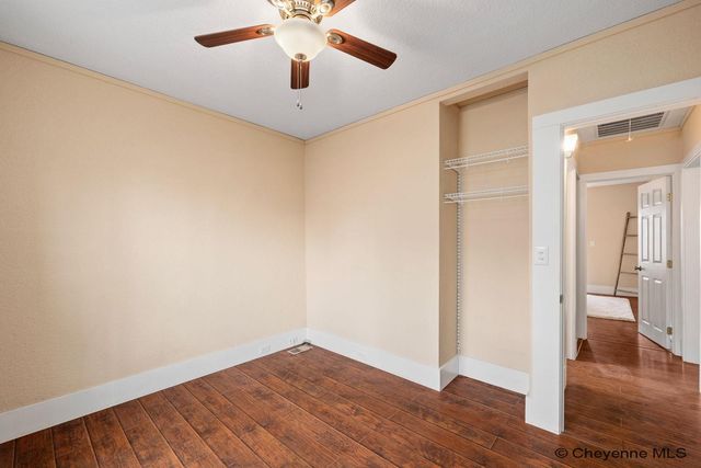 906 TALBOT CT, Cheyenne, WY 82001