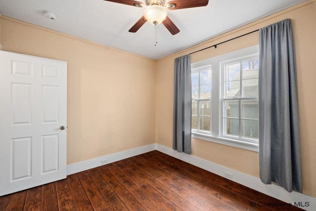 906 TALBOT CT, Cheyenne, WY 82001