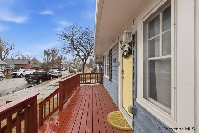 906 TALBOT CT, Cheyenne, WY 82001
